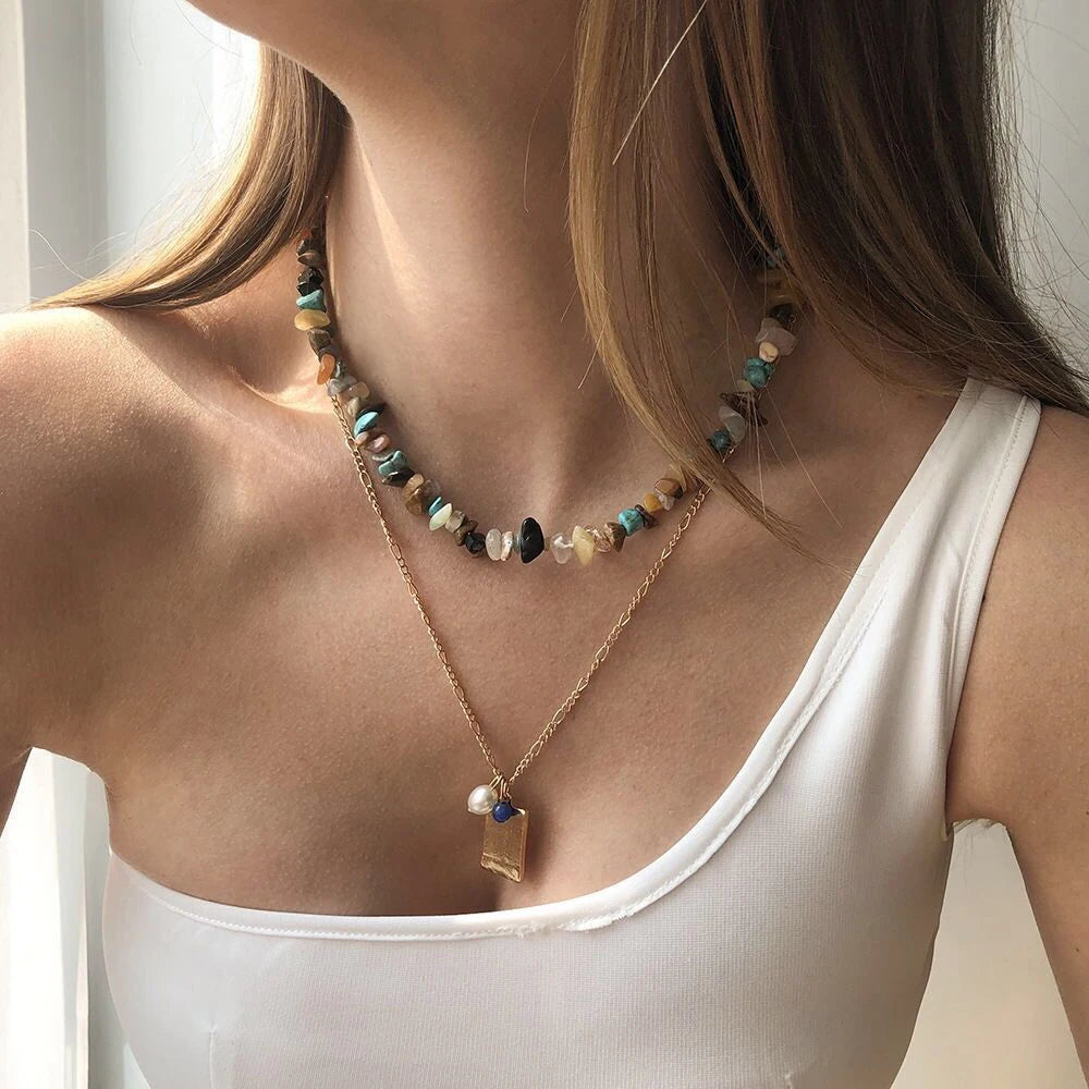 Collier ras du cou en pierre de quartz